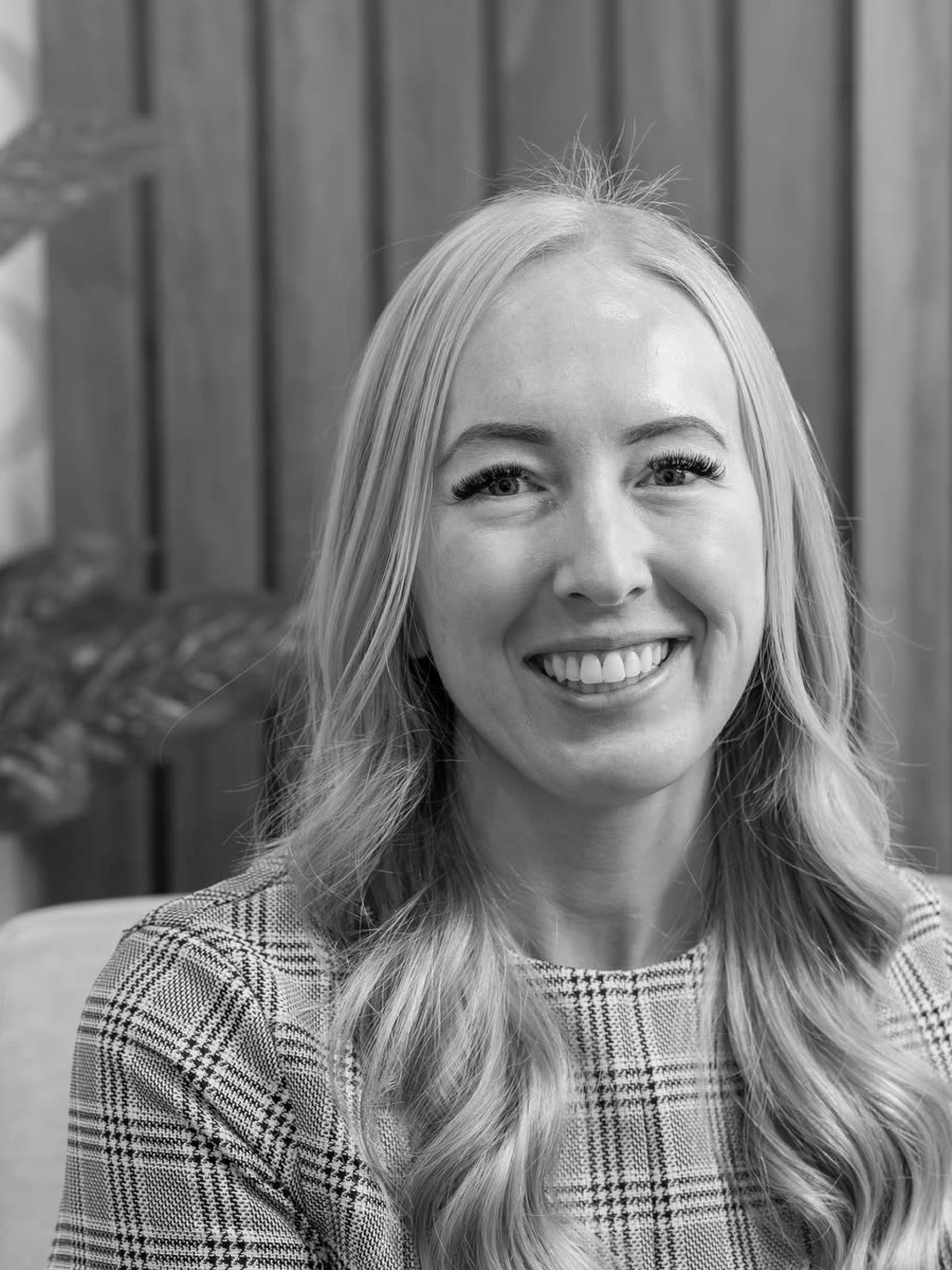 Tayllor Kluyt, regional manager.